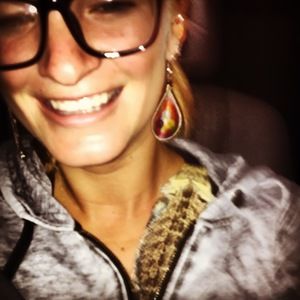 Meet your Posher, Alicia